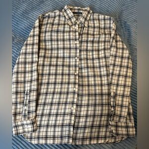 Classic Plaid Women’s Shirt